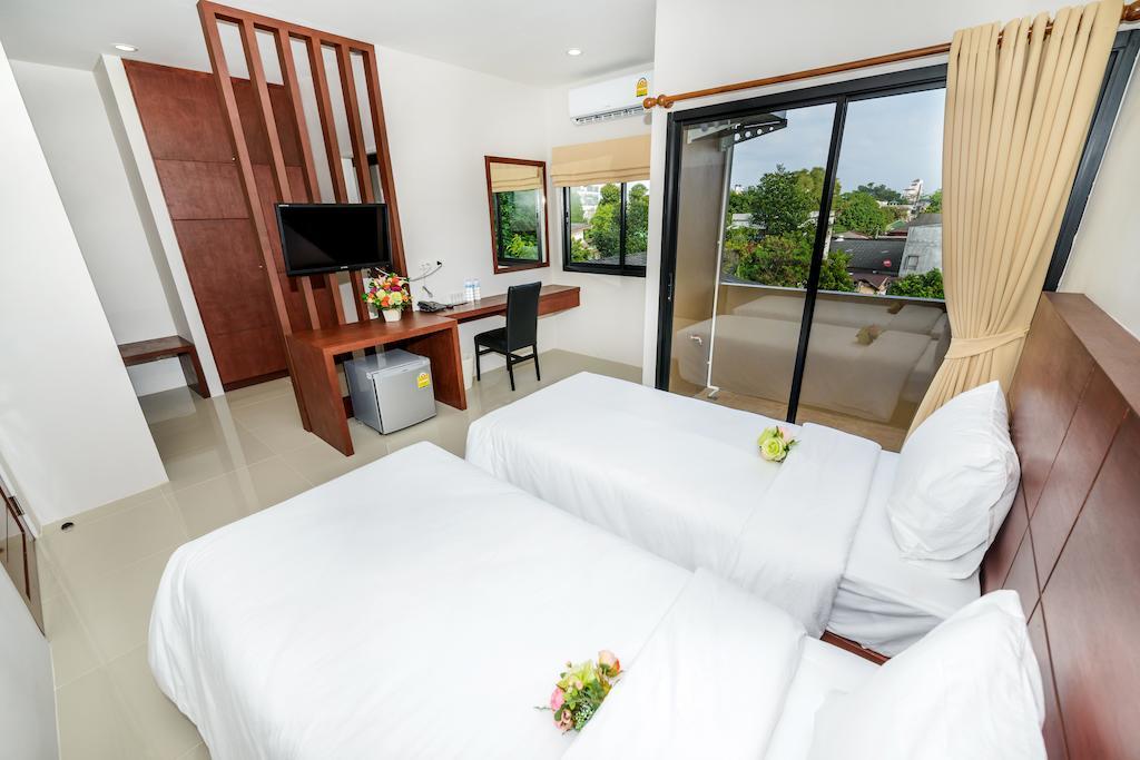 The Topaz Residence Phuket Town Habitación foto