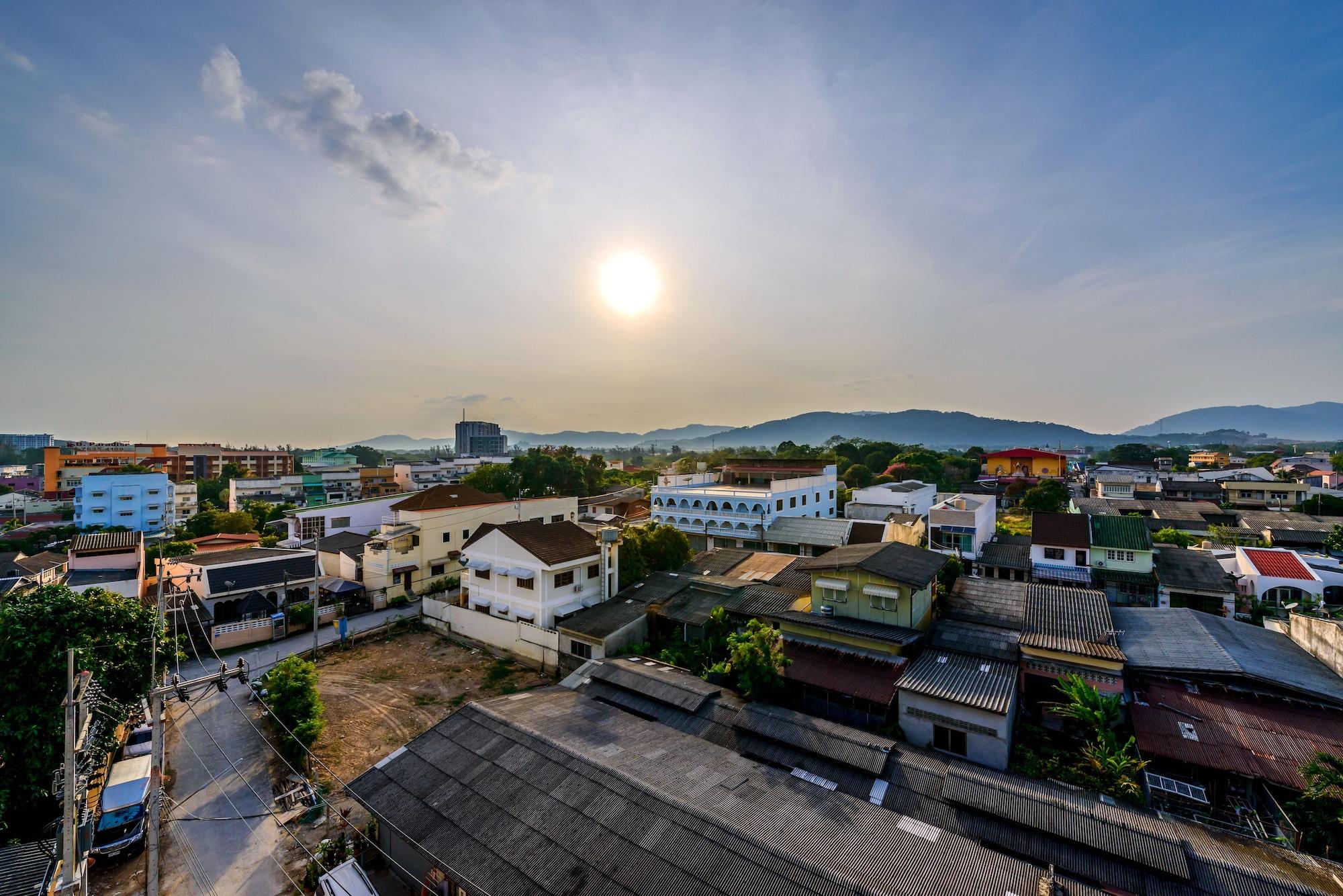The Topaz Residence Phuket Town Exterior foto